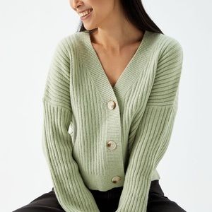 PacSun Kendall+Kylie light green cardigan